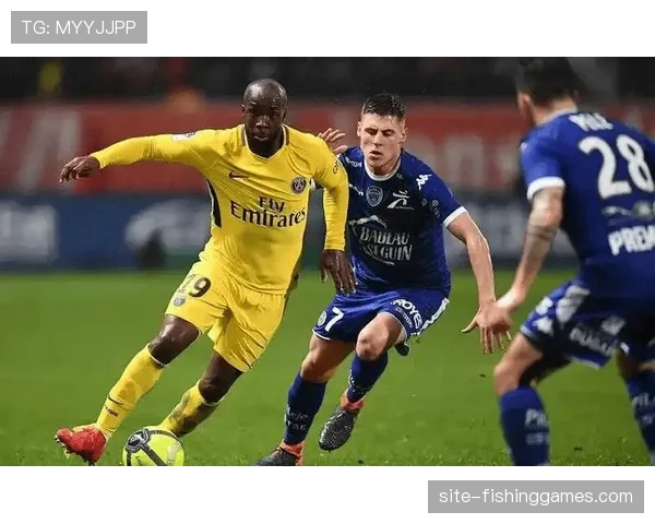 斯特拉斯堡1-1特鲁瓦，客队凭借一次战术角球扳平比分